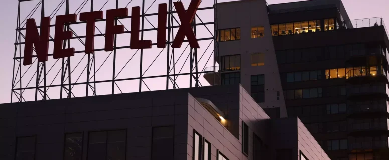 Navigating Market Uncertainty: Key Insights for a Balanced Investment Strategy